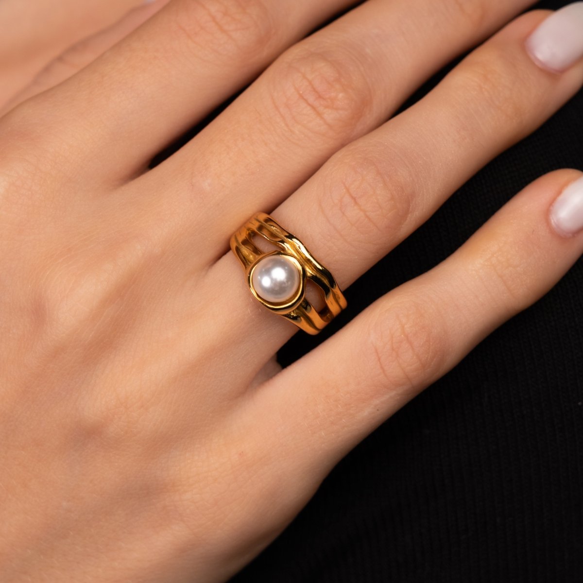 Ring Catalina Pearl Solitaire Gold Plated 18K in 18K gold-plated, pearl – Meiva ring view 5