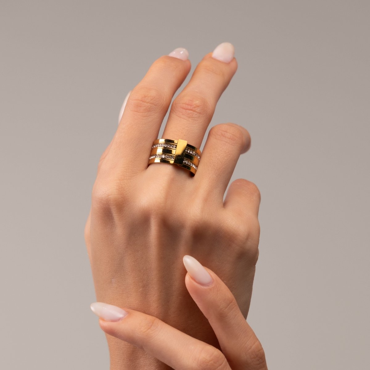 Ring Caviar Stack 18K Gold Plated in 18K gold-plated – Meiva ring view 3