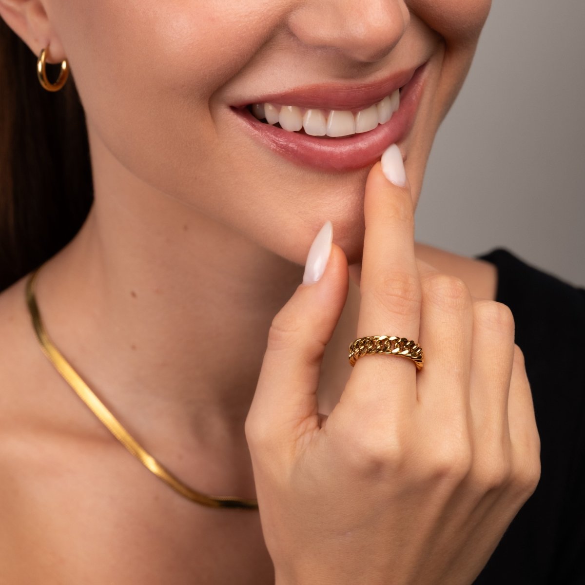 Ring Chain 18K Gold Plated in 18K gold-plated – Meiva ring view 5