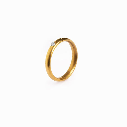 Ring Solitaire Crystal 18K Gold-Plated in 18K gold-plated, crystal – Meiva ring
