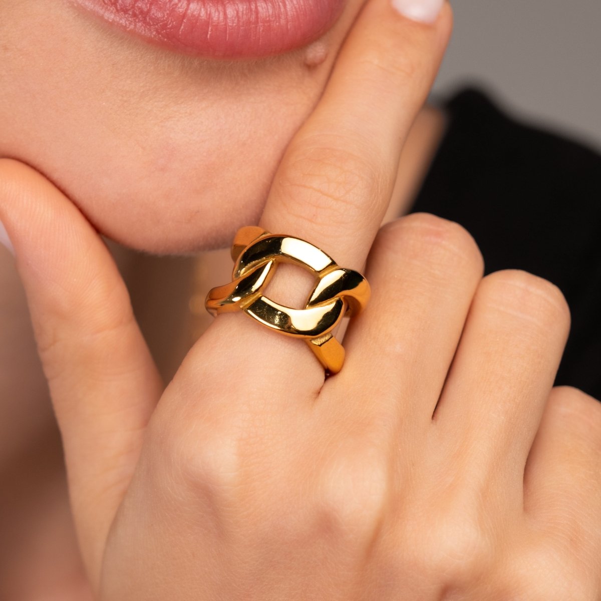 Ring Double Link 18K Gold Plated in 18K gold-plated – Meiva ring view 7