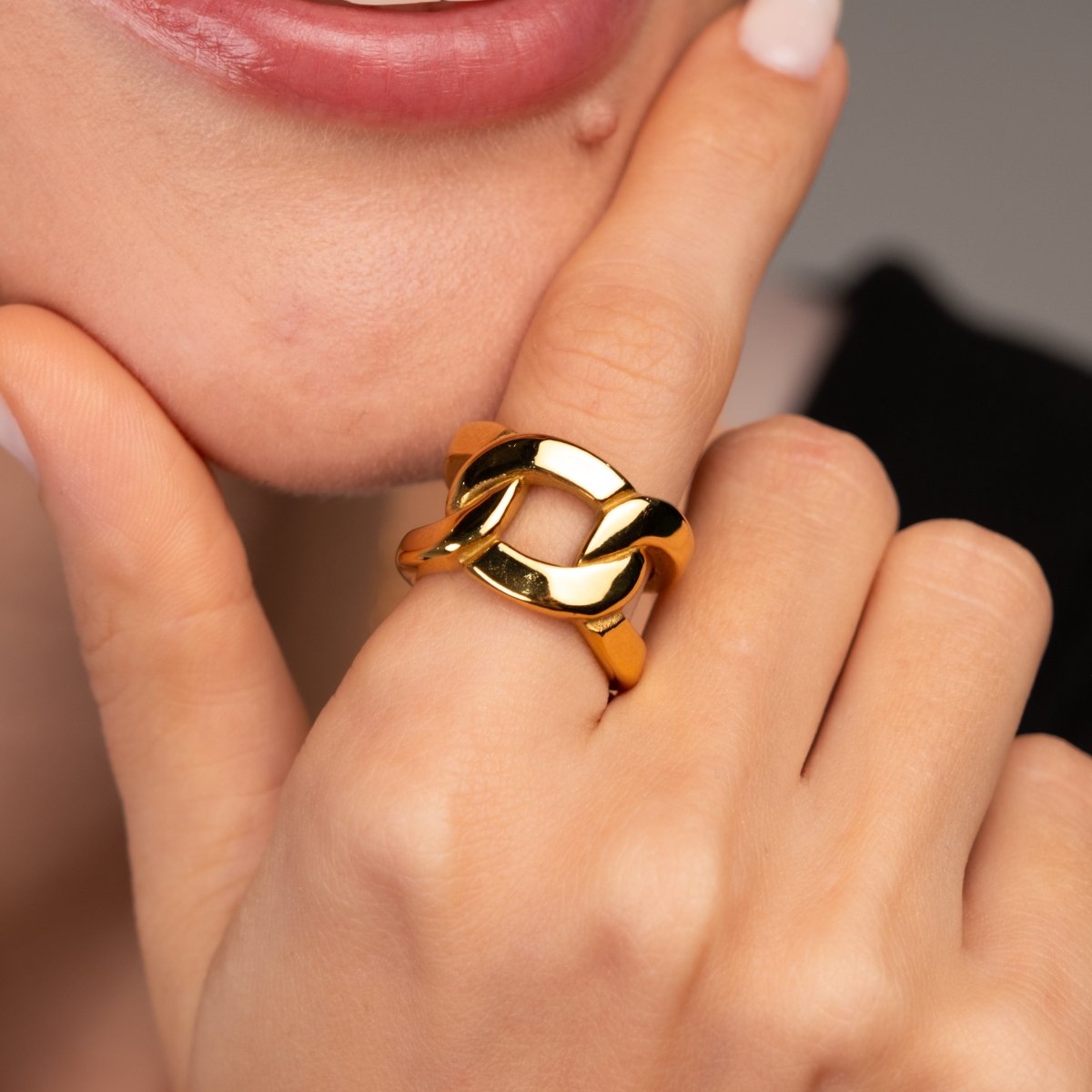 Ring Double Link 18K Gold Plated in 18K gold-plated – Meiva ring view 9