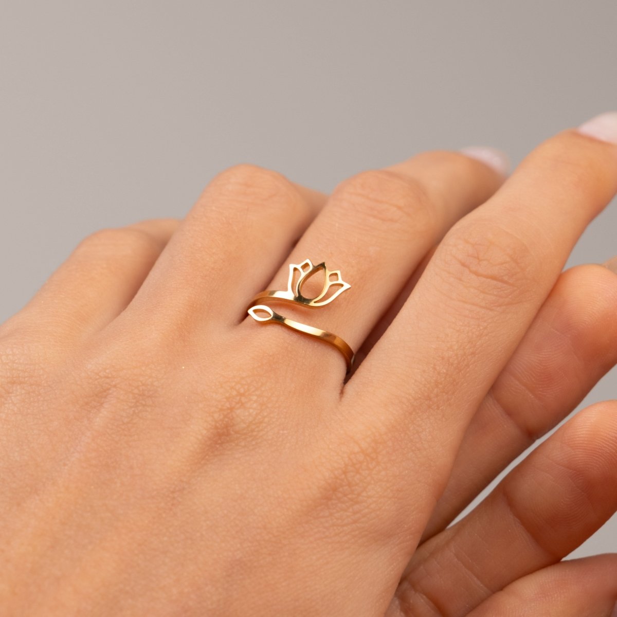 Ring Lotus Flower 18K Gold Plated in 18K gold-plated – Meiva ring view 7