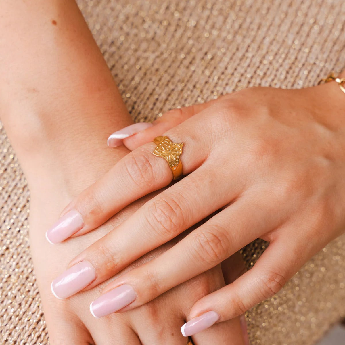 Ring Flora Adjustable 18K Gold Plated in 18K gold-plated – Meiva ring view 5