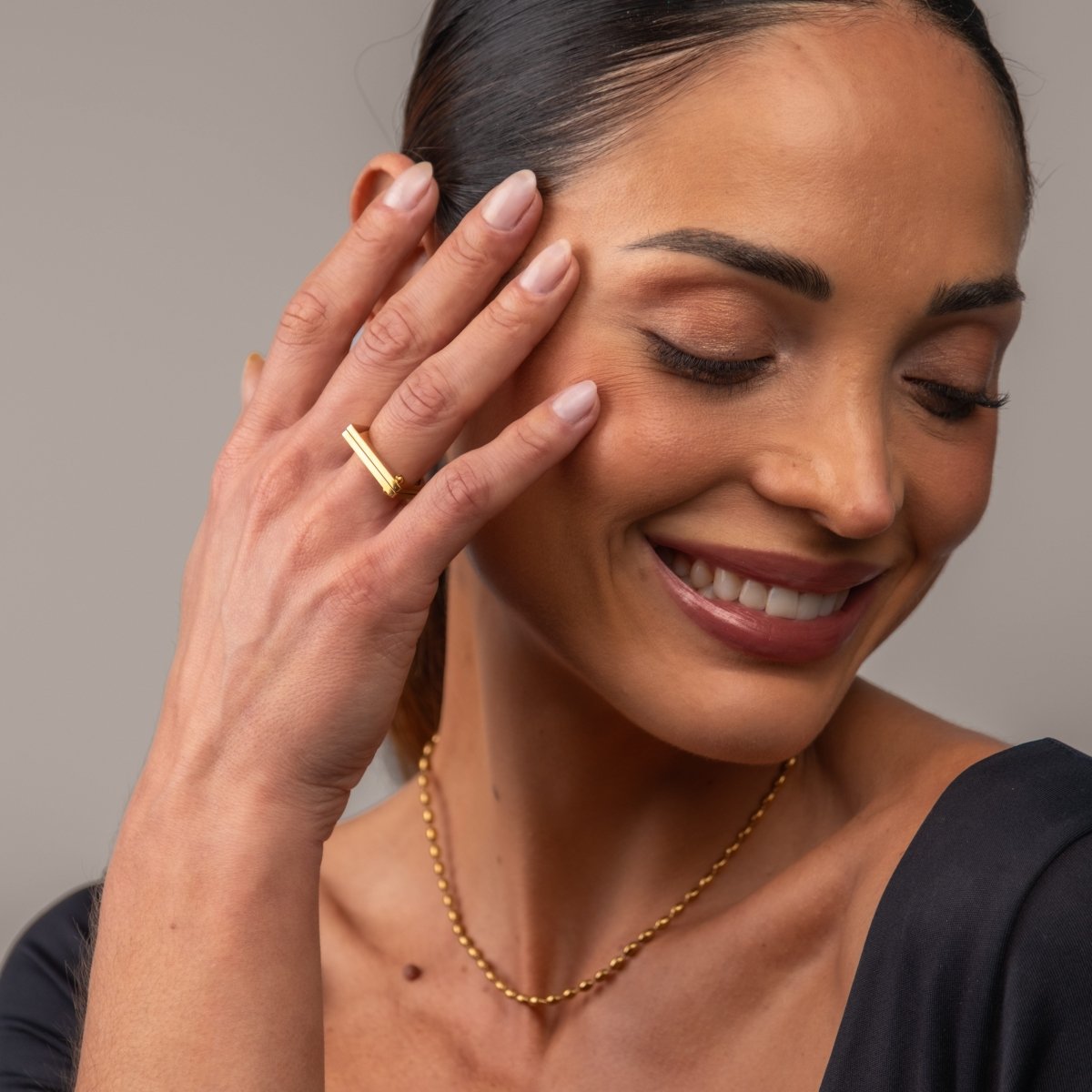 Ring Flat Screw 18K Gold-Plated in 18K gold-plated – Meiva ring view 8