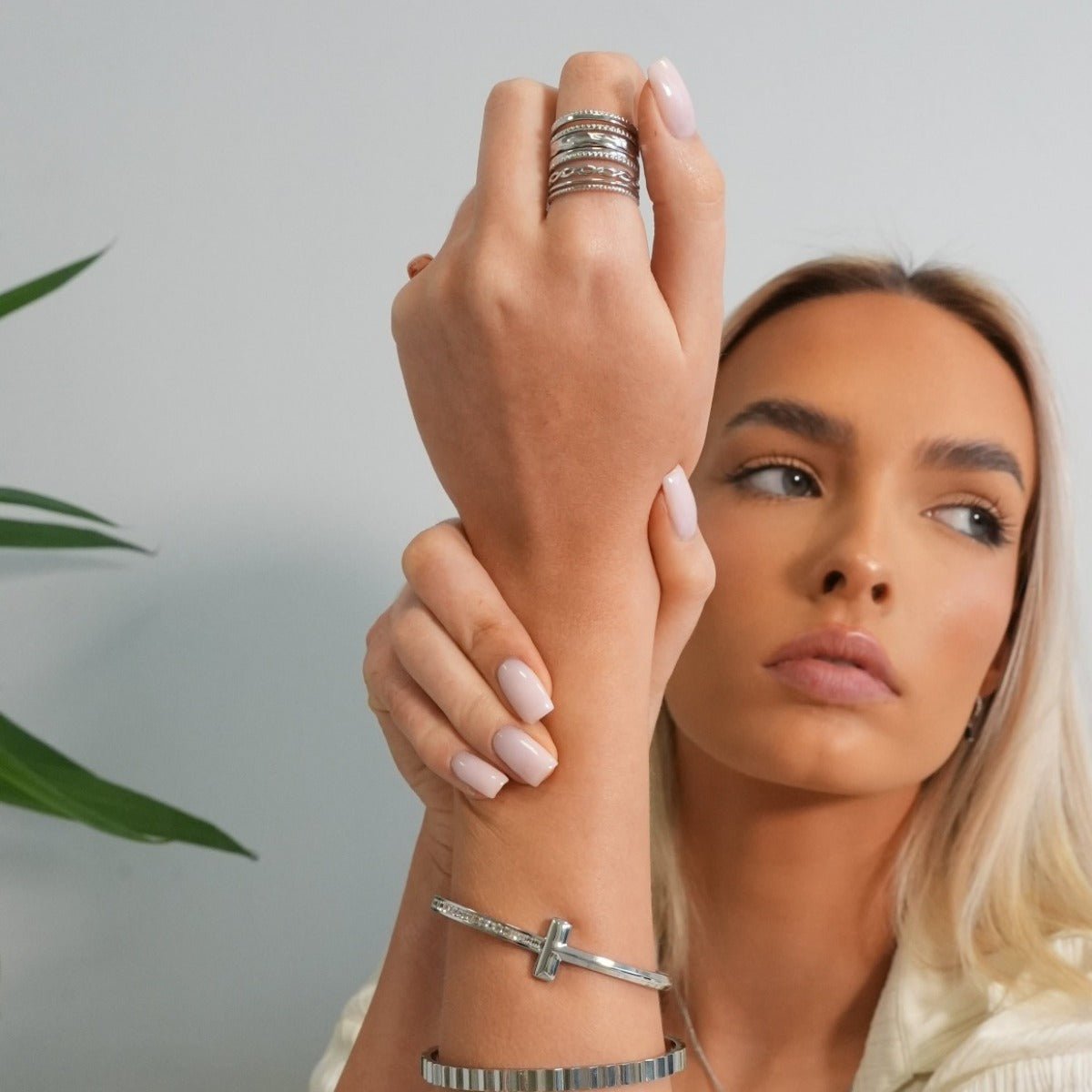 Ring Silver Adjustable Royale – Meiva ring view 3