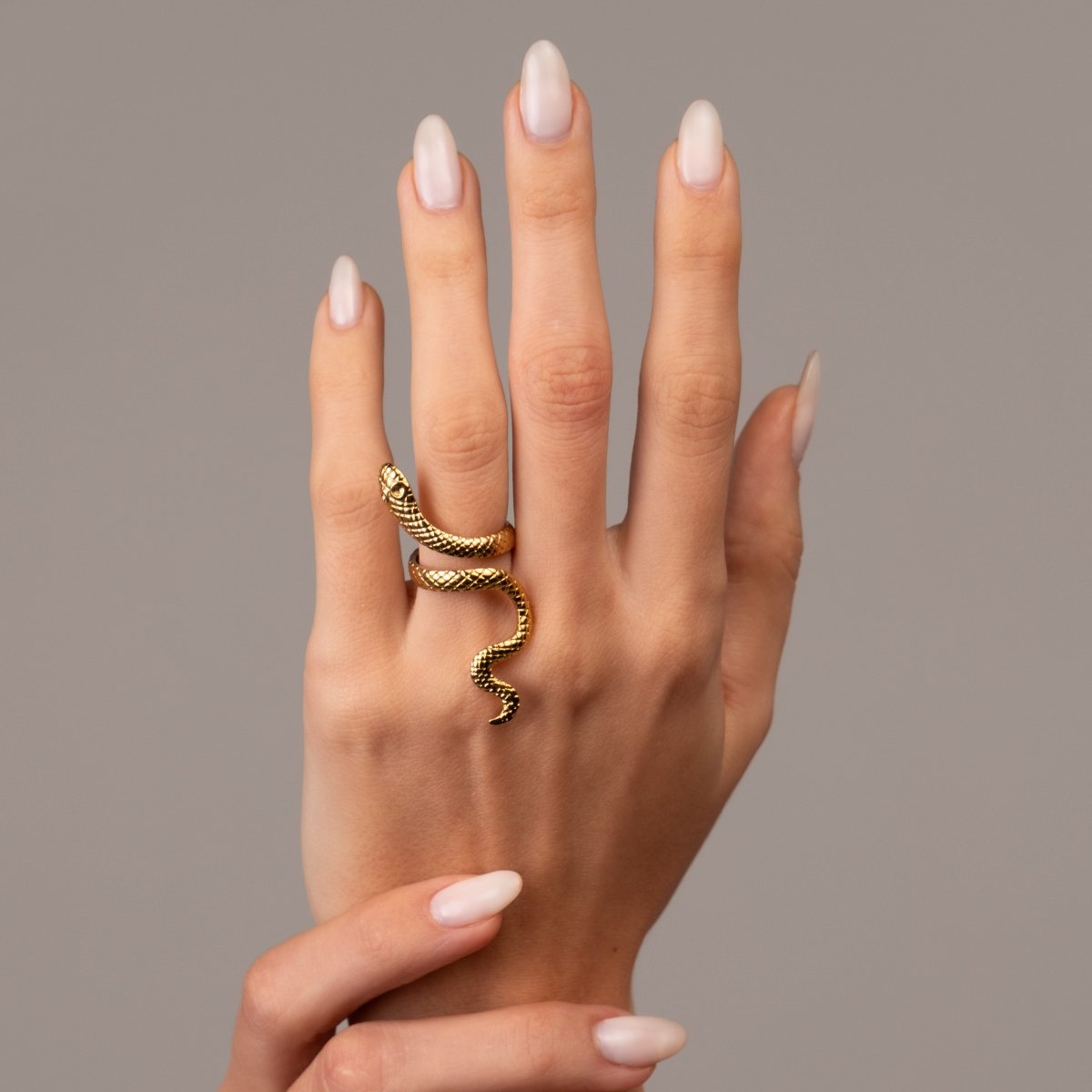Ring Serpent Adjustable 18K Gold Plated in 18K gold-plated – Meiva ring view 4