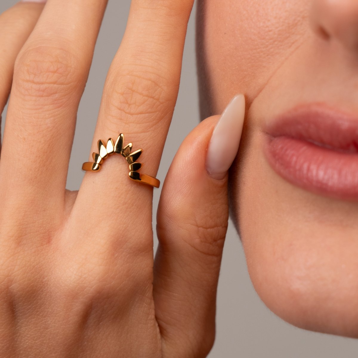 Ring Sunrise 18K Gold-Plated in 18K gold-plated – Meiva ring view 7